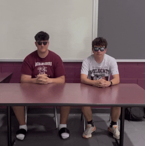 Thomasburns GIF
