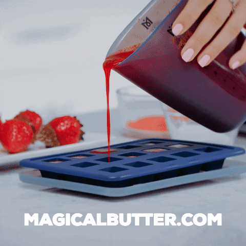 Chef Pouring GIF by magicalbuttermx