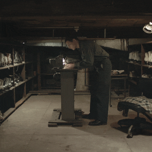 Skate Sharpening GIFs Find & Share on GIPHY