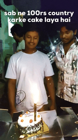 Sab Ne 100Rs Country Karke Cake Laya Hai GIF