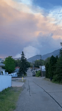 'Rapidly Growing' Wildfire Prompts Evacuations in Osoyoos, British Columbia