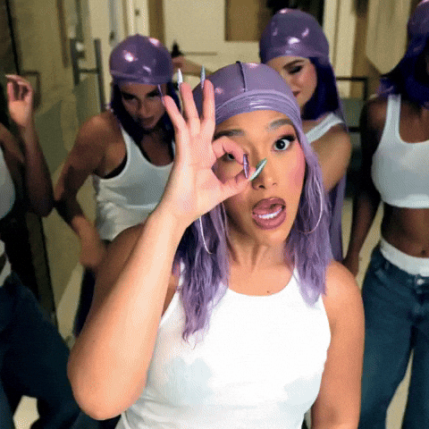 Morada La Nena Fina GIF by FARIANA