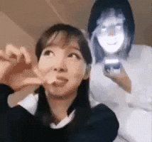 Im Nayeon Momo GIF