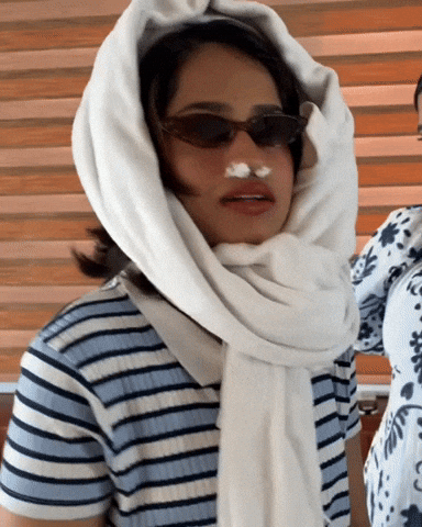 Adhilanoora GIF
