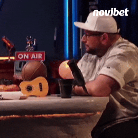 Handshake Fail GIF by Novibet
