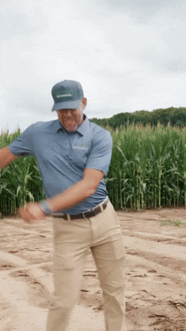 Mutiny Crop Performance GIF