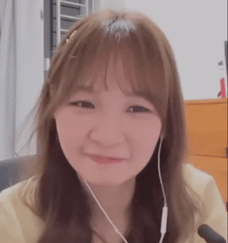 Cmelu GIF