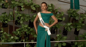 Cristina Avilés GIF