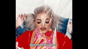 #Jenniferbroders #Knoxhamilton #Washeduptogether #Musicvideo GIF by Knox Hamilton