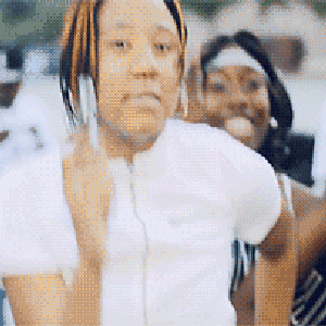 giphy.gif?cid=4d1e4f294b7e34d4df9d659151