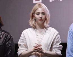 So Hee Hansohee GIF