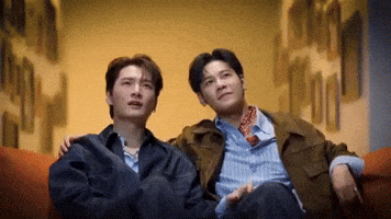Peraya GIF