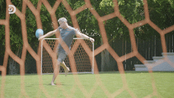 Football Soccer GIF by Discovery Europe