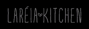 lareiacakerie GIF