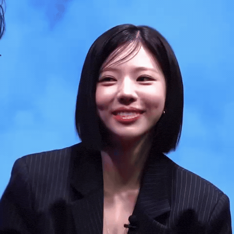 Goeun Smile GIF