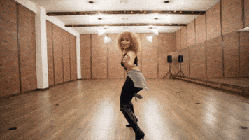 Alexis Beauregard GIF