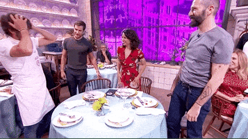 200.gif?cid=fc005b087adee229b81c598adbf7b3201e3ca3d01a761ac1&rid=200.gif&ct=g