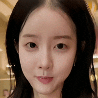 V Sieun GIF