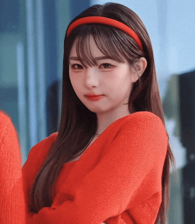 Triples 하연 GIF