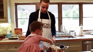 Steph Curry Riley Curry Kitchen Warriors What Is This Mess That Alone Should Be A Meme GIF