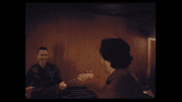 200.gif?cid=fc005b085d4c11a38d7bb06ce0f60856b7f18134bccd5f9e&rid=200.gif&ct=g