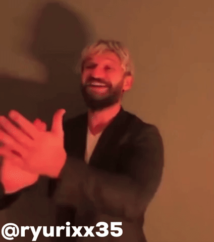 Aykut Elmas GIF