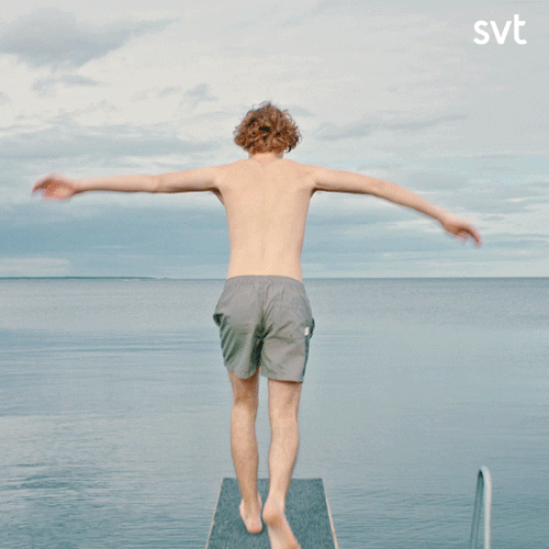 Head First Swim GIF by SVT