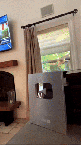 Twinplayz GIF