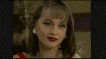 paola bracho GIF