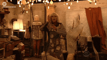 kristen wiig news GIF by NowThis 