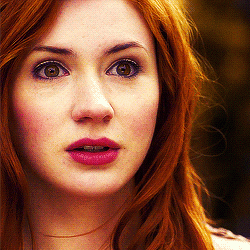 Amy Pond GIF - Find & Share on GIPHY
