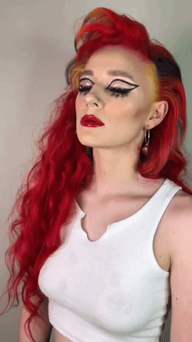 Veeutifulmakeup makeup lashes red lips makeupartist GIF