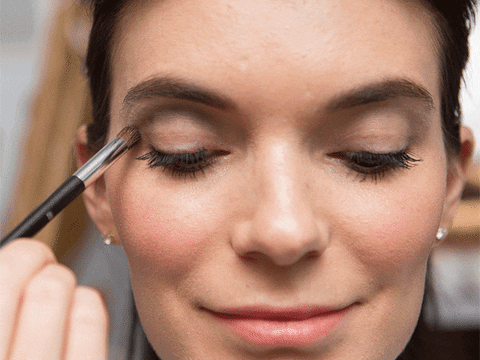Eyeshadow GIF Find & Share on GIPHY
