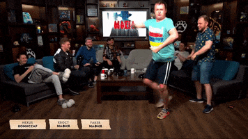 Maincast GIF
