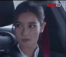 Girl Reaction GIF by TrueID Việt Nam