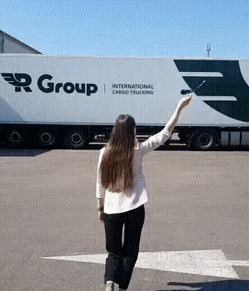 R Group GIF