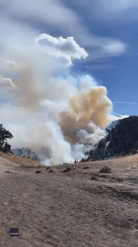 Hikers Get a Close Look at Wildfire Near Boulder, Colorado