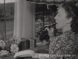 Thinking Diary GIF by BrabantinBeelden
