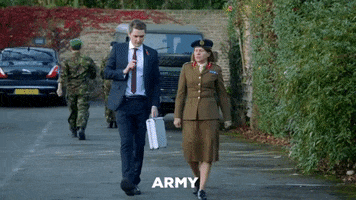 Tracey Ullman GIF