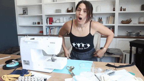 giphy.gif?cid=ecf05e47240391e4a4b78e0fed