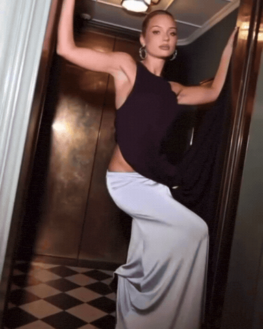 Julia Supermodel GIF