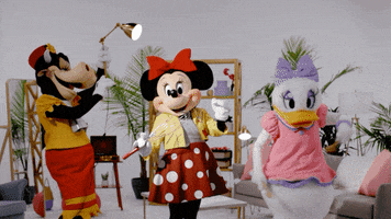 Daisy Duck Dancing GIF by Minnie Mouse