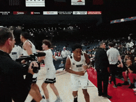 Winner Mccoy GIF by La Fleur Bouquets