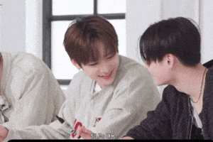 Xinyuan GIF