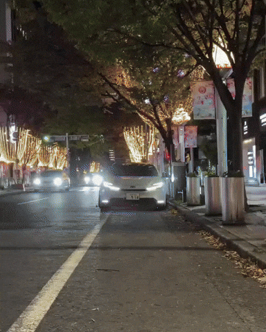 Toyota Prius GIF