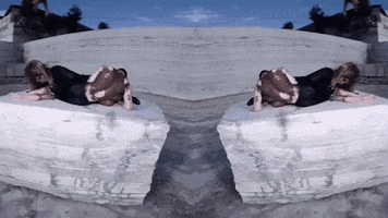 Senhit GIF