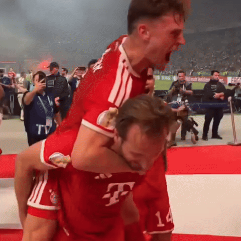 Harry Kane Bayern GIF