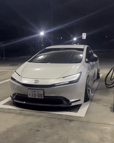 Toyota Prius GIF