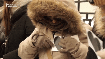 Valentines Day Russia GIF by Storyful