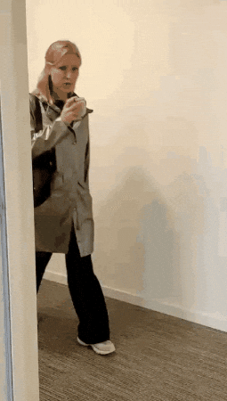 Coffee Melissa GIF by VOORUIT